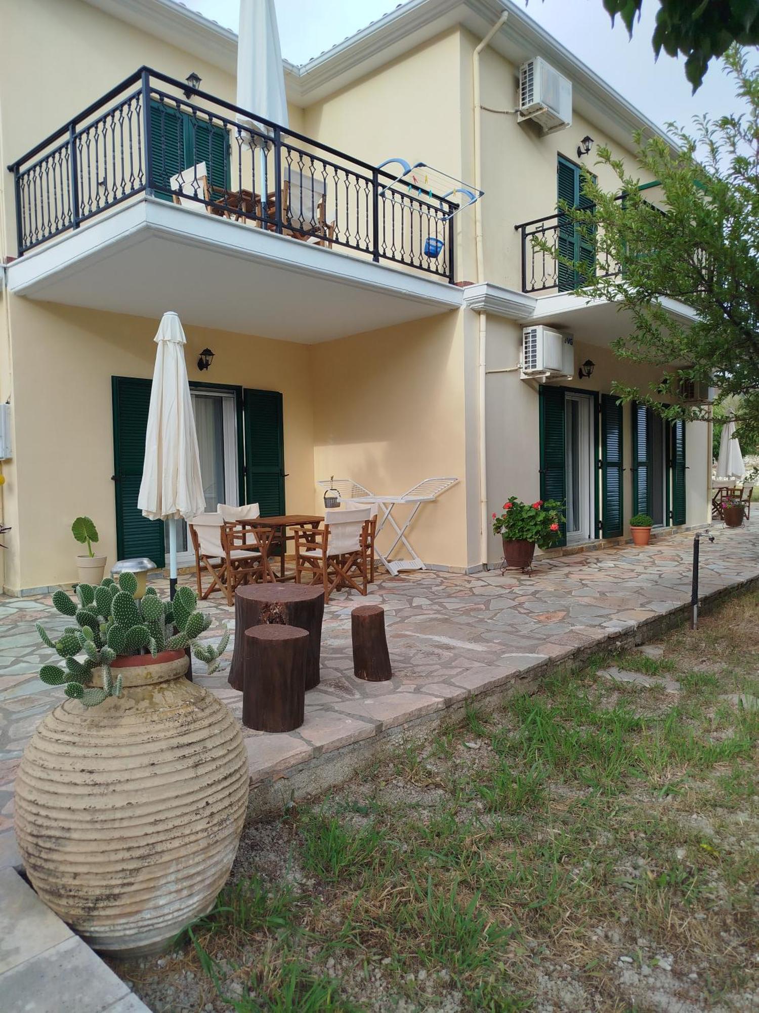 Riverside Αpartments Vasiliki Exterior foto